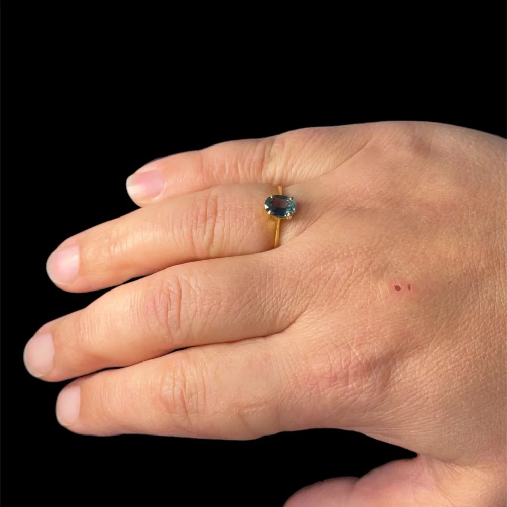 18K Gold Blue Sapphire Ring - 1.2 Carat | Size 6.5